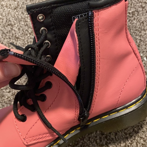 Dr. Martens pink boots size 1 - Picture 8 of 10